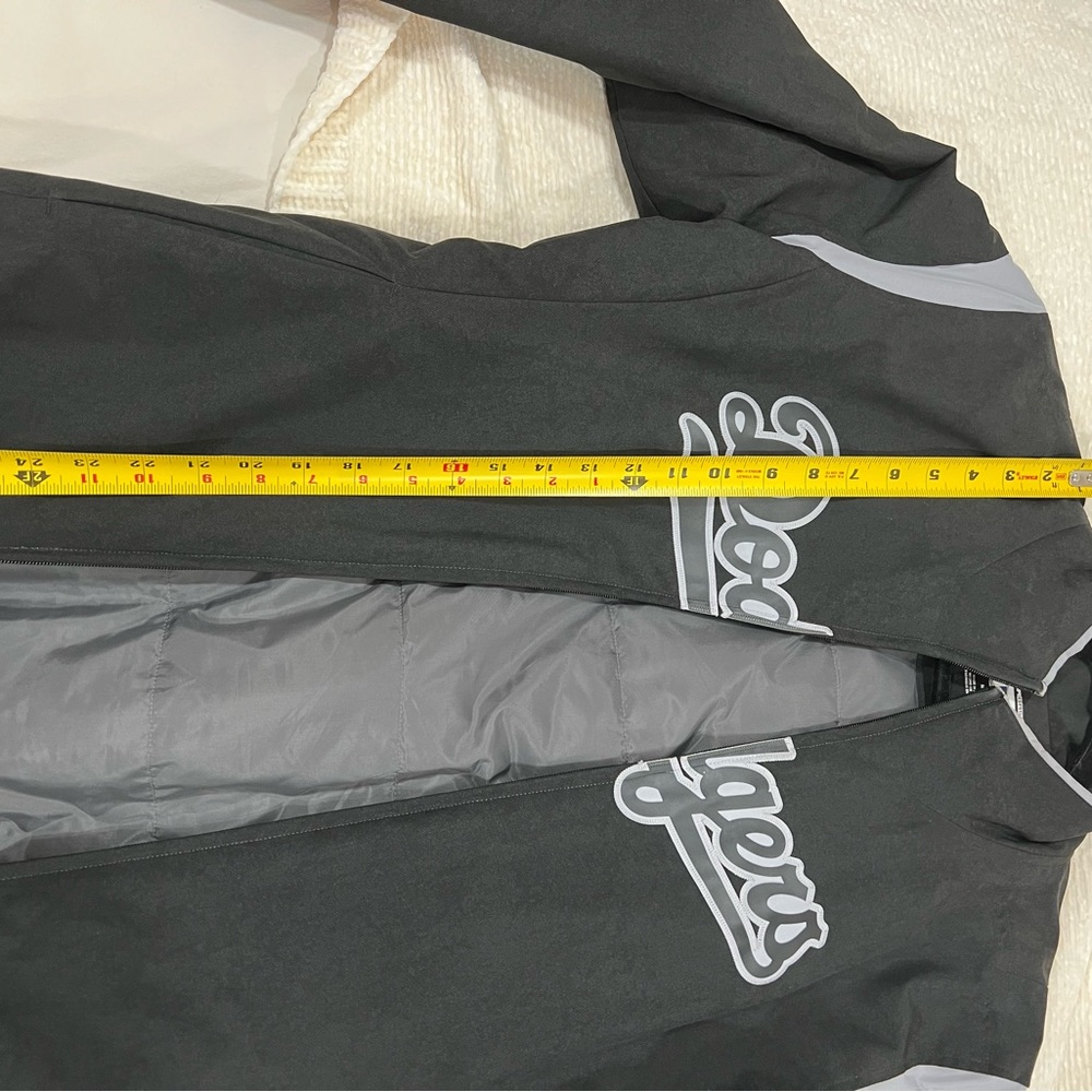 Never worn - Picture 6 of 6